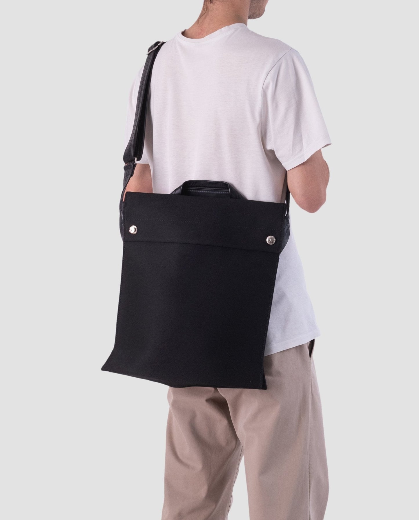 Cubicbag messengerbag up-end