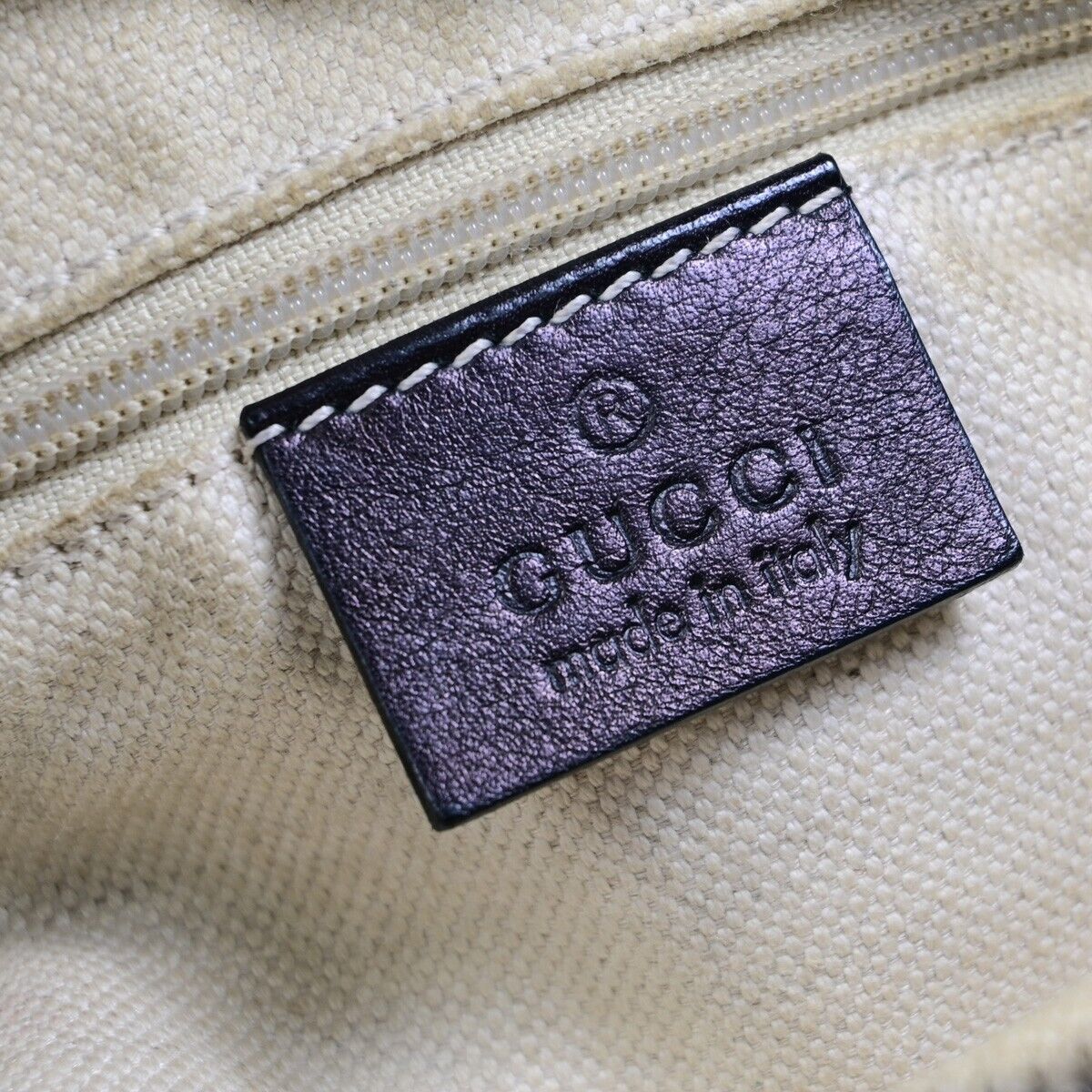 Gucci Sukey