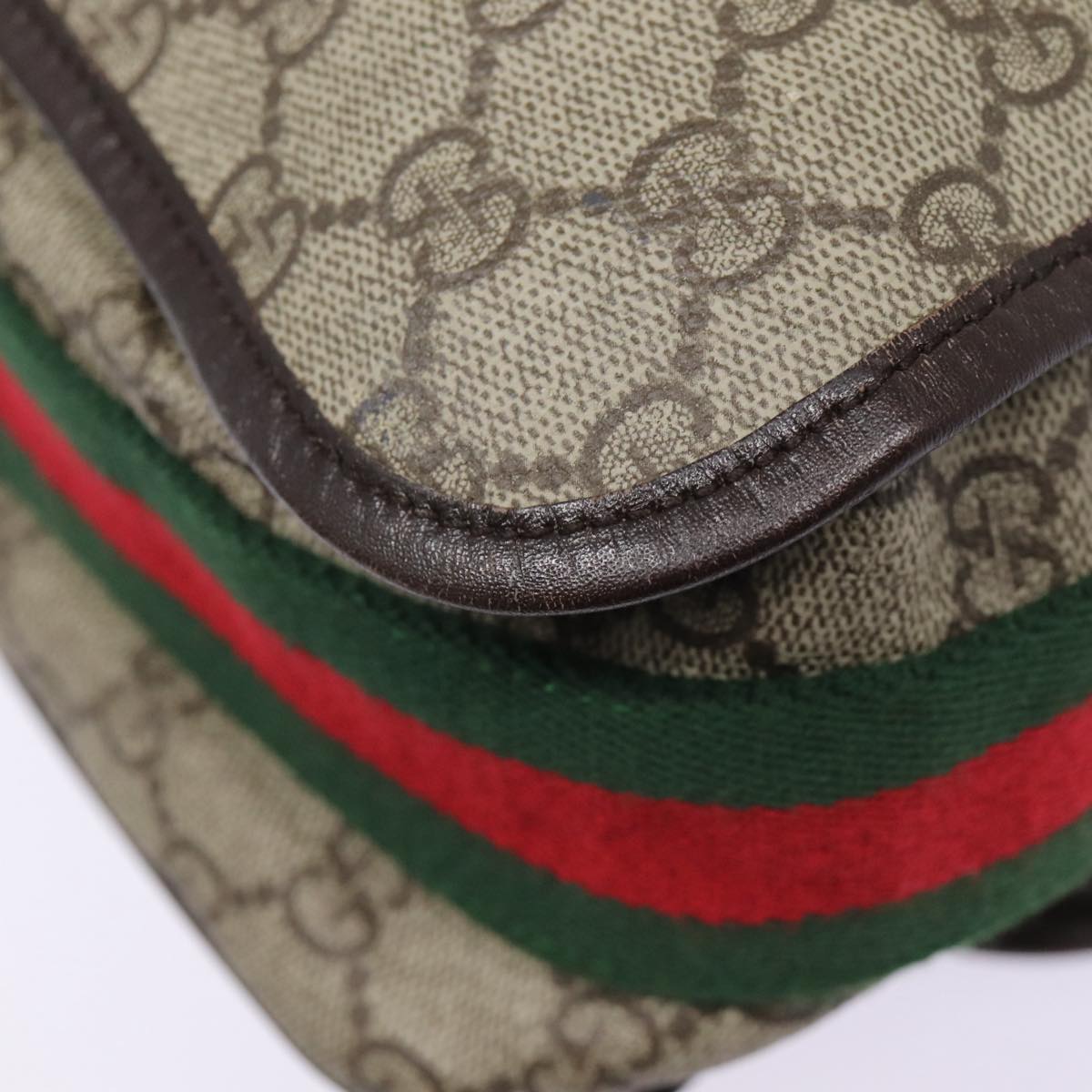 Gucci Messenger