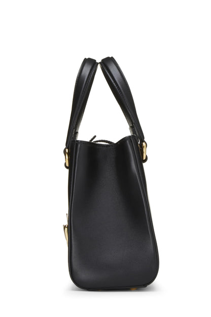 Gucci,  Black Leather Sylvie Tote Medium, Black