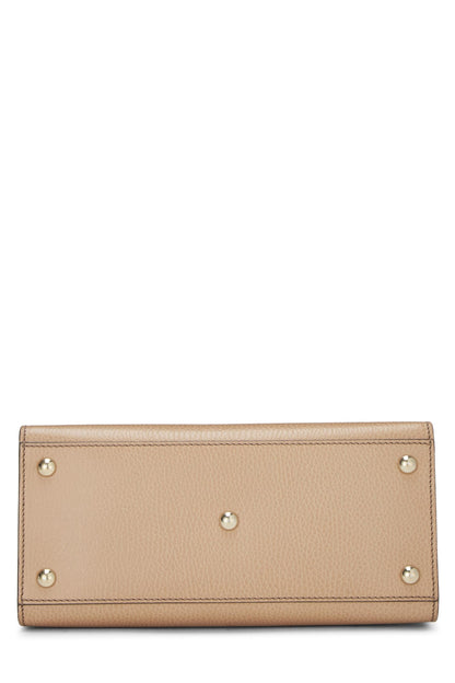 Gucci,  Beige Grained Leather Soho Handbag, Beige