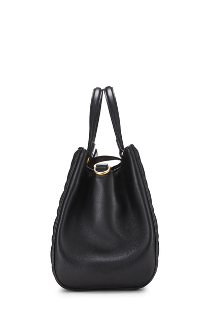 Gucci,  Black Leather GG Marmont Top Handle Bag Small, Black