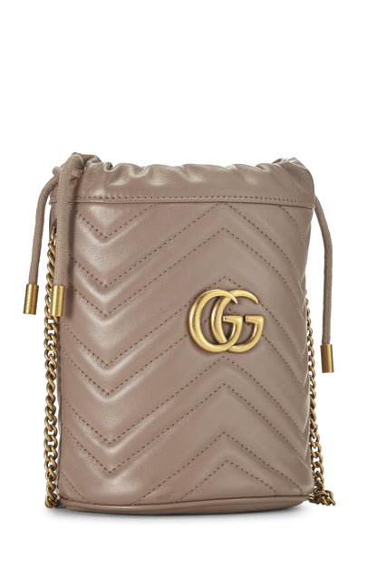 Gucci,  Beige Leather GG Marmont Chain Bucket Bag Small, Beige