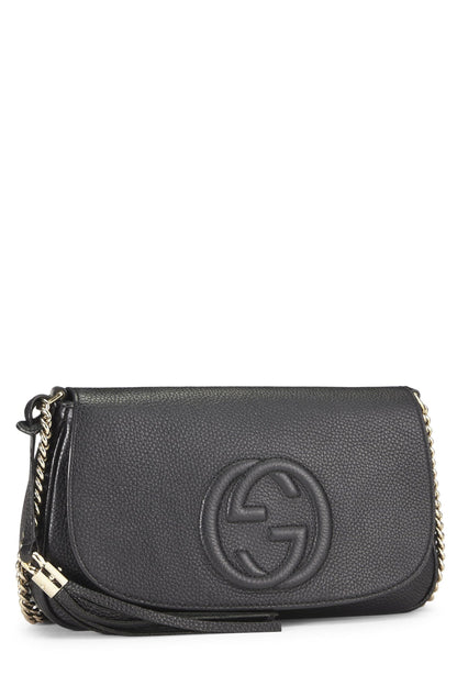 Gucci,  Black Grained Leather Soho Chain Flap Crossbody, Black