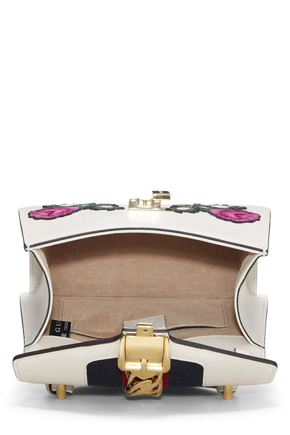 Gucci,  White Embroidered Leather Web Sylvie Mini, White