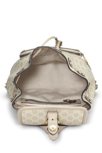 Gucci,  Beige GG Supreme Canvas Interlocking GG Backpack, Beige