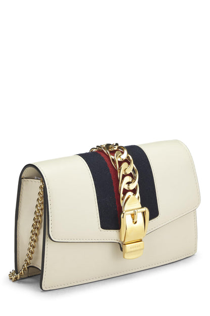 Gucci,  White Leather Sylvie Chain Bag, White