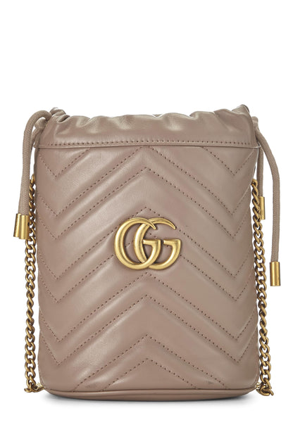 Gucci,  Beige Leather GG Marmont Chain Bucket Bag Small, Beige