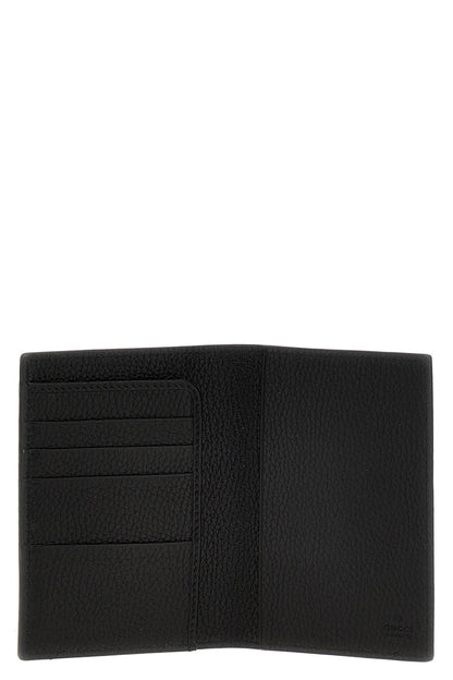 Gucci Men Logo Passport Holder