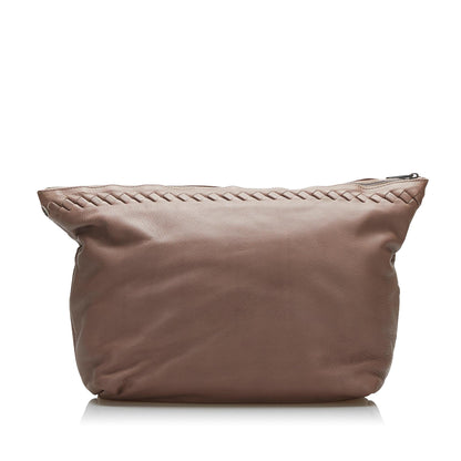 Bottega Veneta Leather Clutch (SHG-VEBBhm)