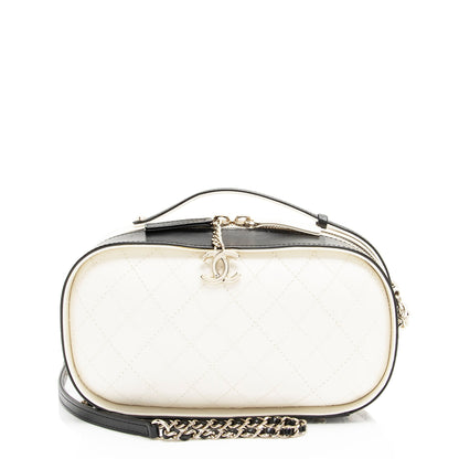 Chanel Crumpled Calfskin Mini Vanity Case Shoulder Bag (SHF-7tQCRo)