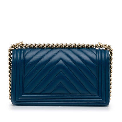 Chanel Medium Calfskin Chevron Boy Flap (SHG-L7KEKQ)