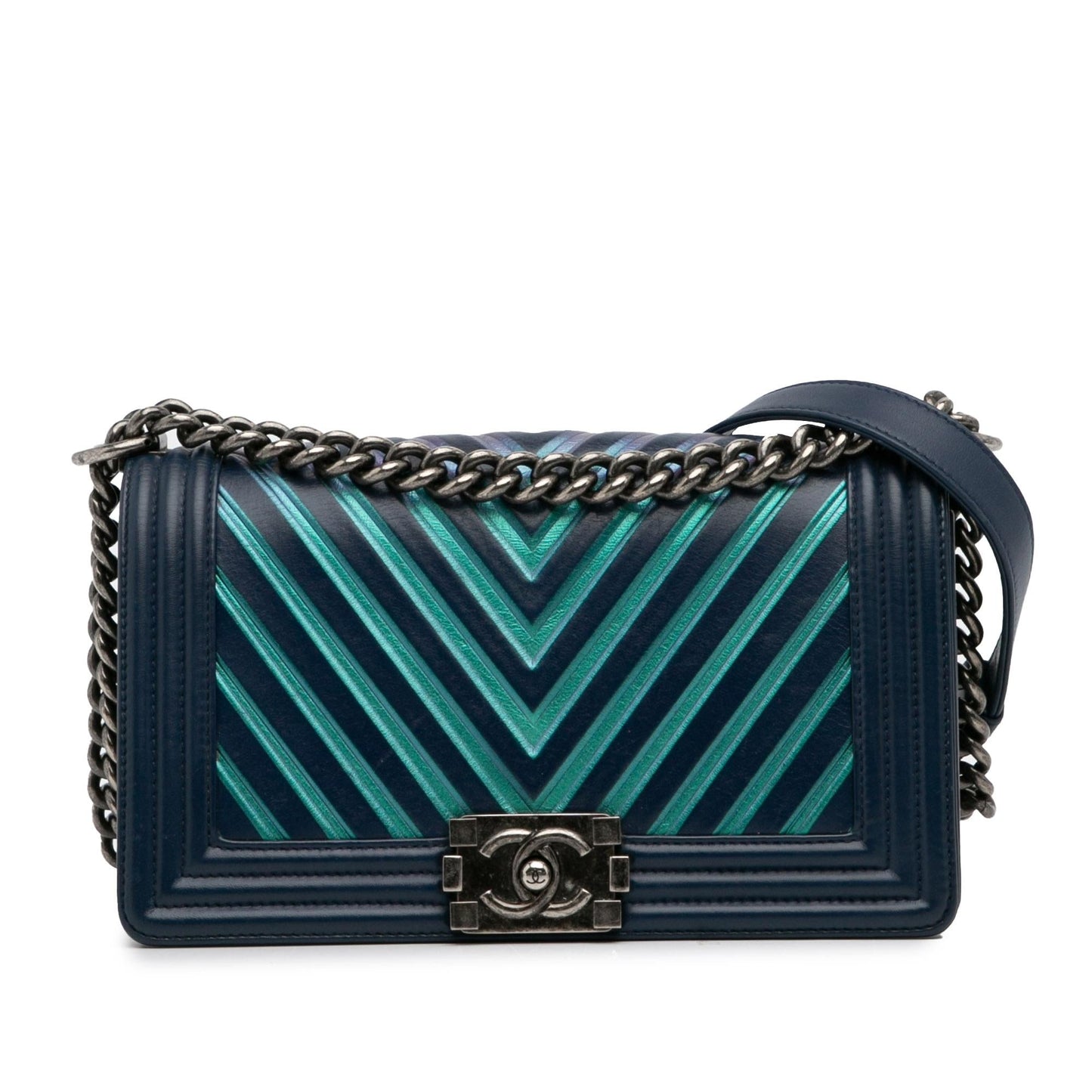 Chanel Medium Calfskin Embossed Painted Chevron Boy Flap (SHG-94iZ8u)