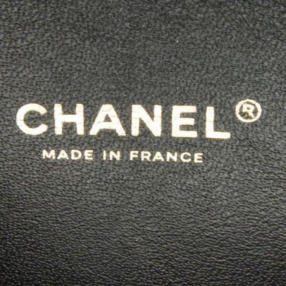 Chanel Stitched Calfskin Round Crossbody (SHG-hbT1d0)