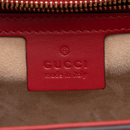 Gucci Calfskin Sylvie Small Shoulder Bag (SHF-19227)