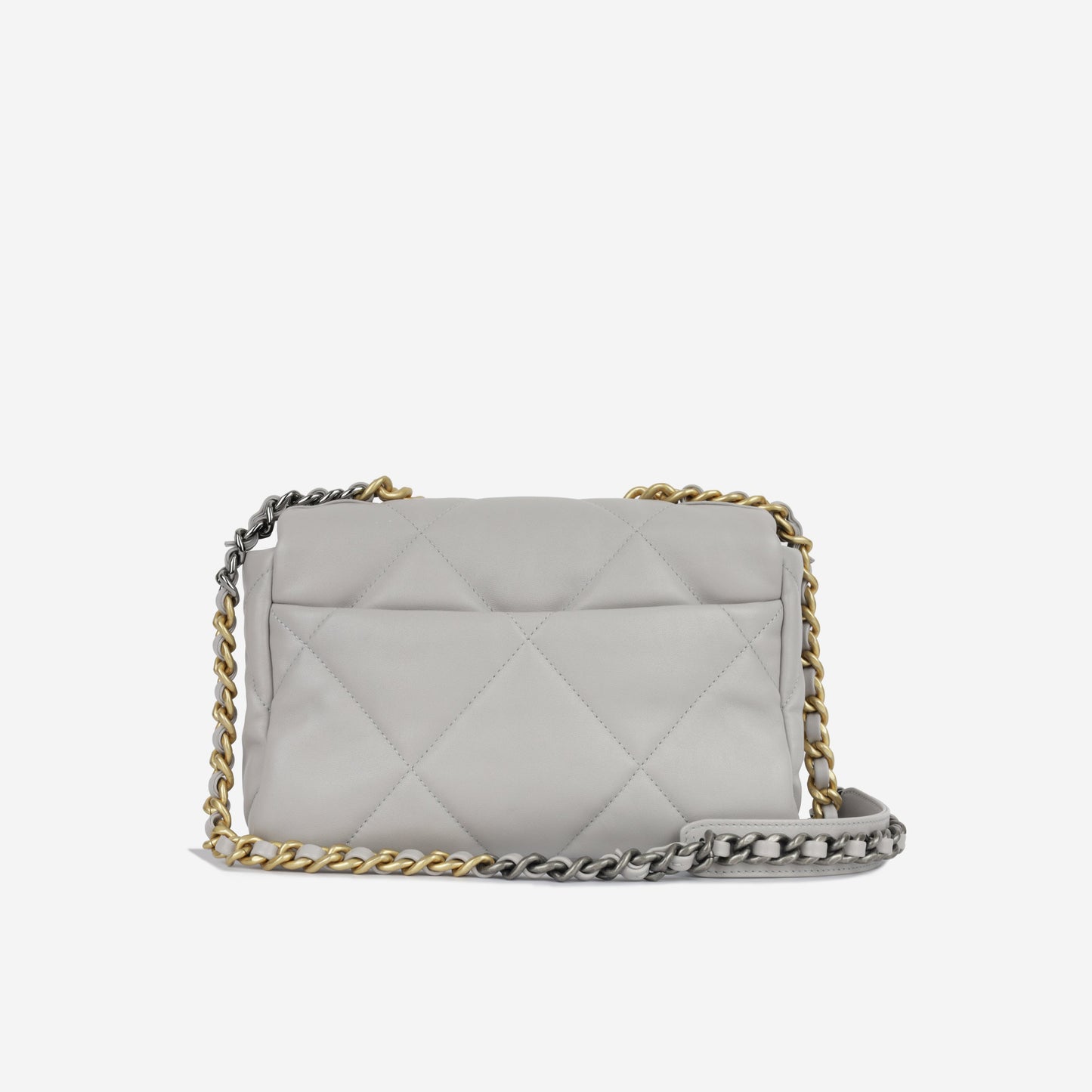 Chanel 19 - Small