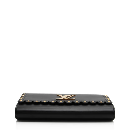 Louis Vuitton Calfskin Studded Chain Louise Shoulder Bag (SHF-tvxiQj)