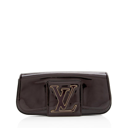 Louis Vuitton Patent Leather Sobe Clutch (SHF-22979)