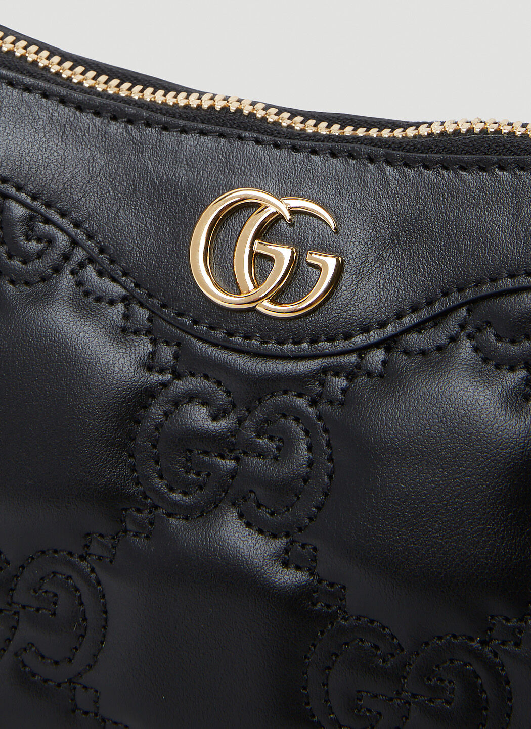 Gucci Women Gg Matelassé Handbag