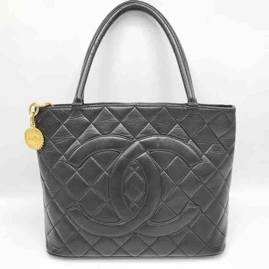 Chanel Black Quilted Leather Medallion Tote Bag Large Size