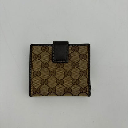 Gucci Beige Canvas GG Logo Clutch Wristlet With Heart Closure