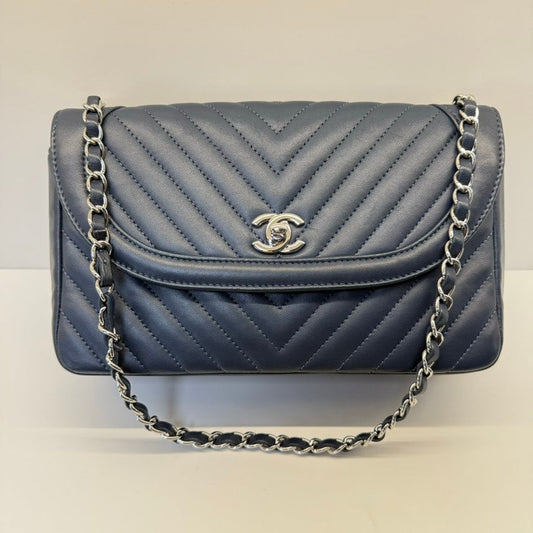 Chanel Chevron Navy Lambskin Single Flap Bag Medium