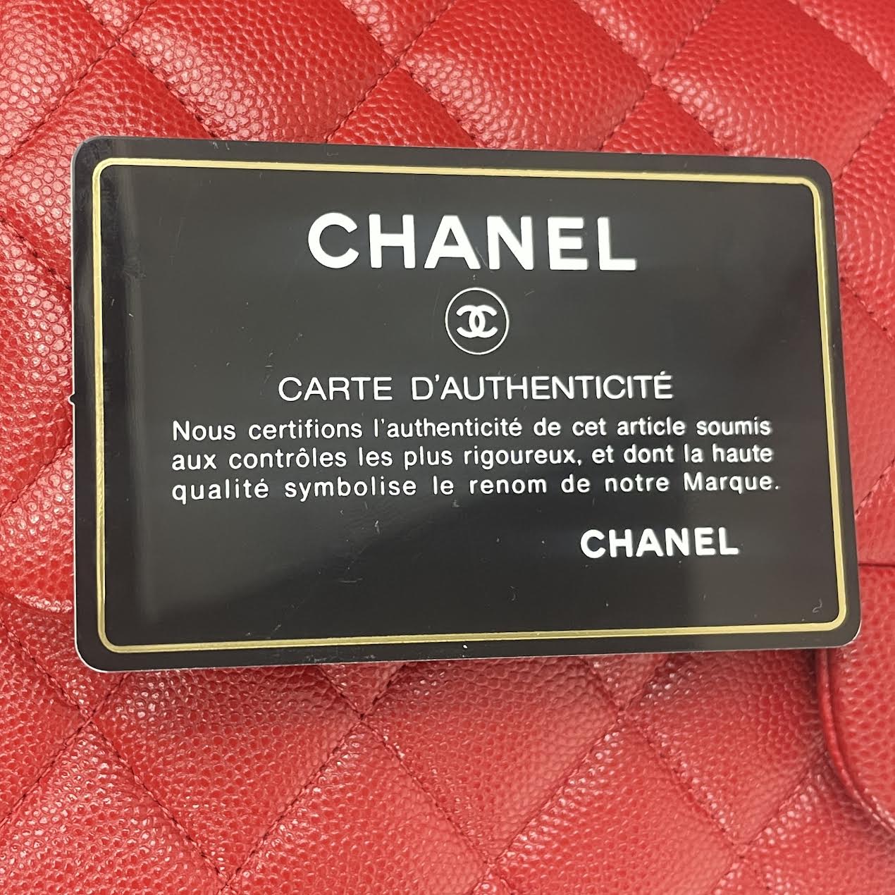 CHANEL Medium Double Flap Quilted Caviar w/gold - Red