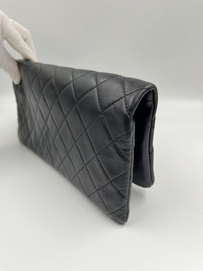 Chanel Matelasse Lambskin Leather CC Clutch bag in Black