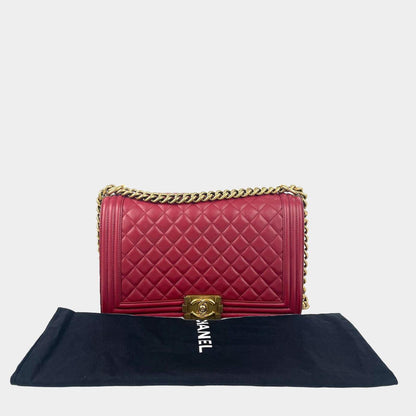 CHANEL New Medium Boy Bag - Burgundy