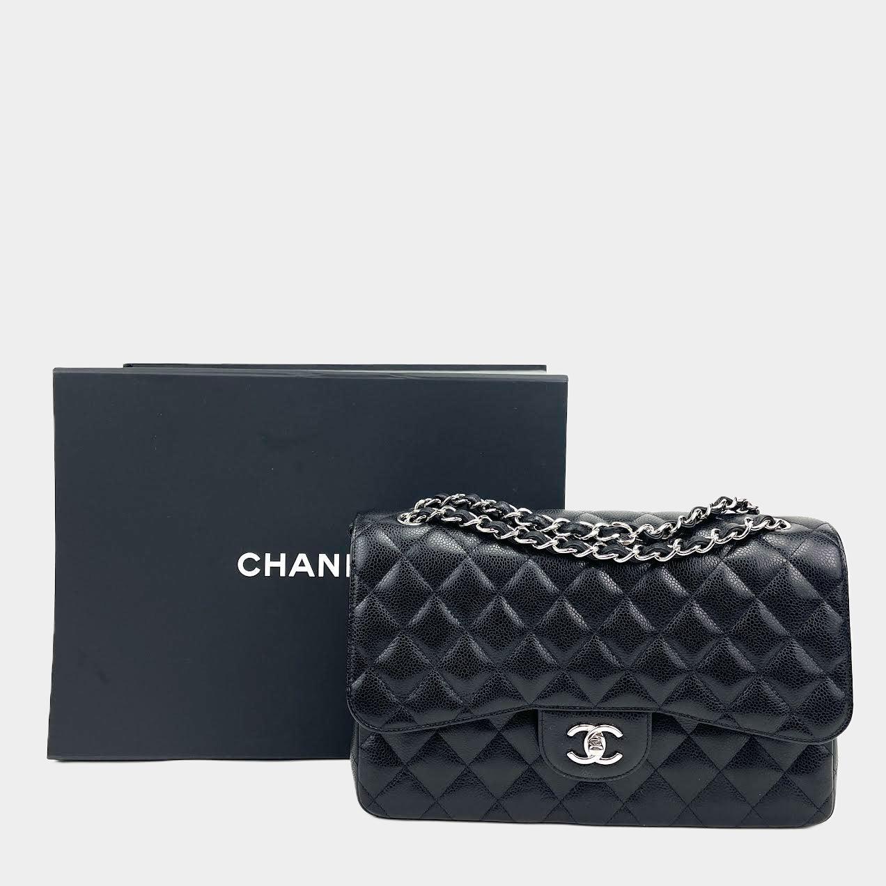 CHANEL 2018-2019 Jumbo Double Flap Bag Black Caviar Leather