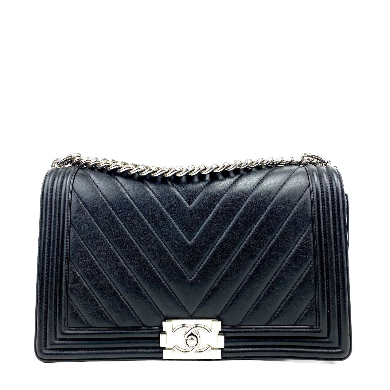 CHANEL 2016 Chevron Boy Bag Medium Black