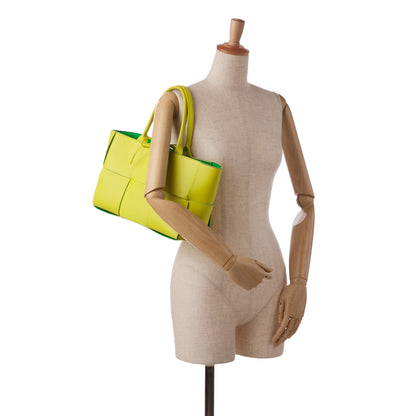 Green Bottega Veneta Maxi Intrecciato Small Arco Tote