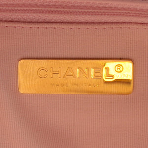 CHANEL 19 Flap Quilted Medium Pink