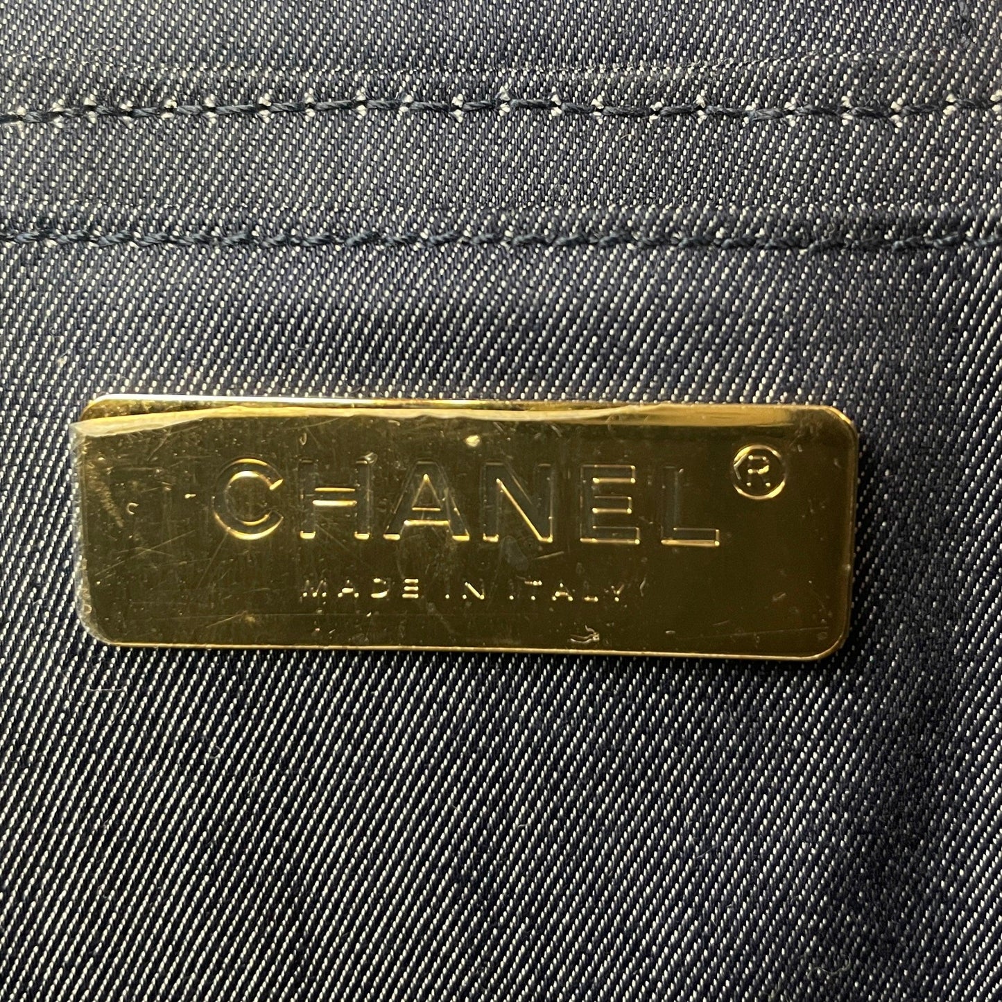 CHANEL 2019 Gold CC Mania Vanity Case -OUTLET ITEM FINAL SALE