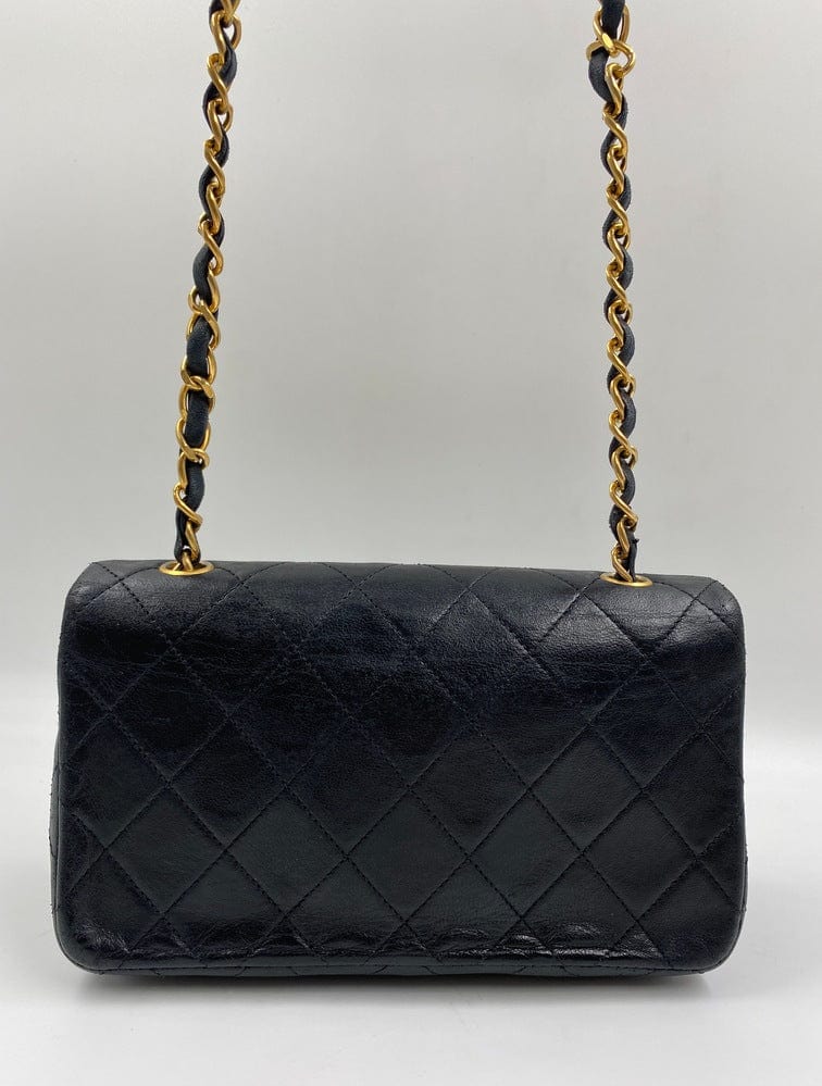 Chanel Vintage Crossbody Flap bag