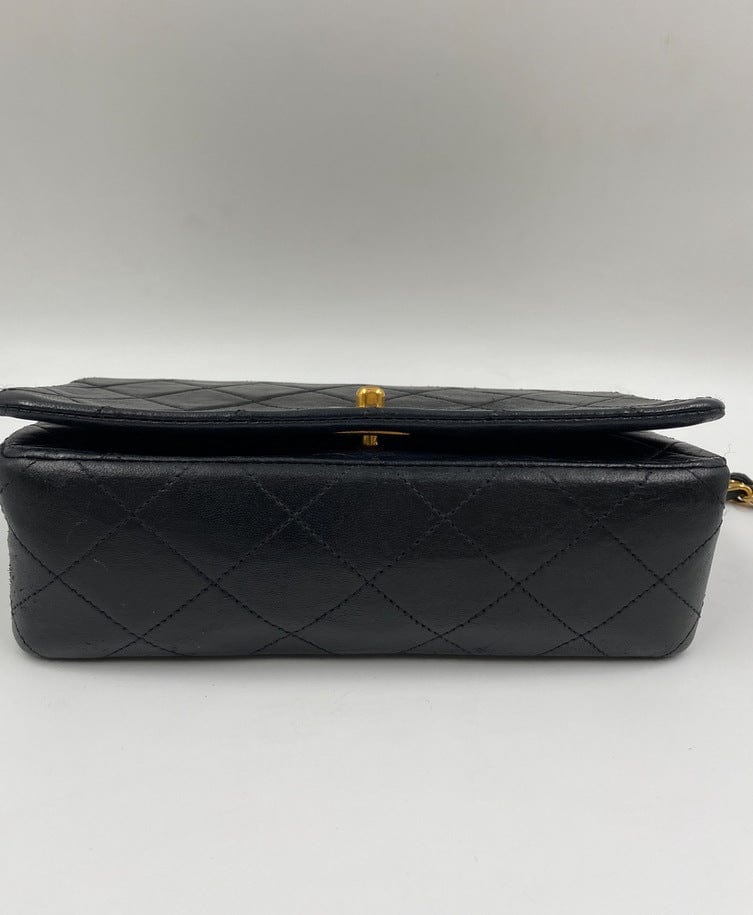 Chanel Vintage Crossbody Flap bag