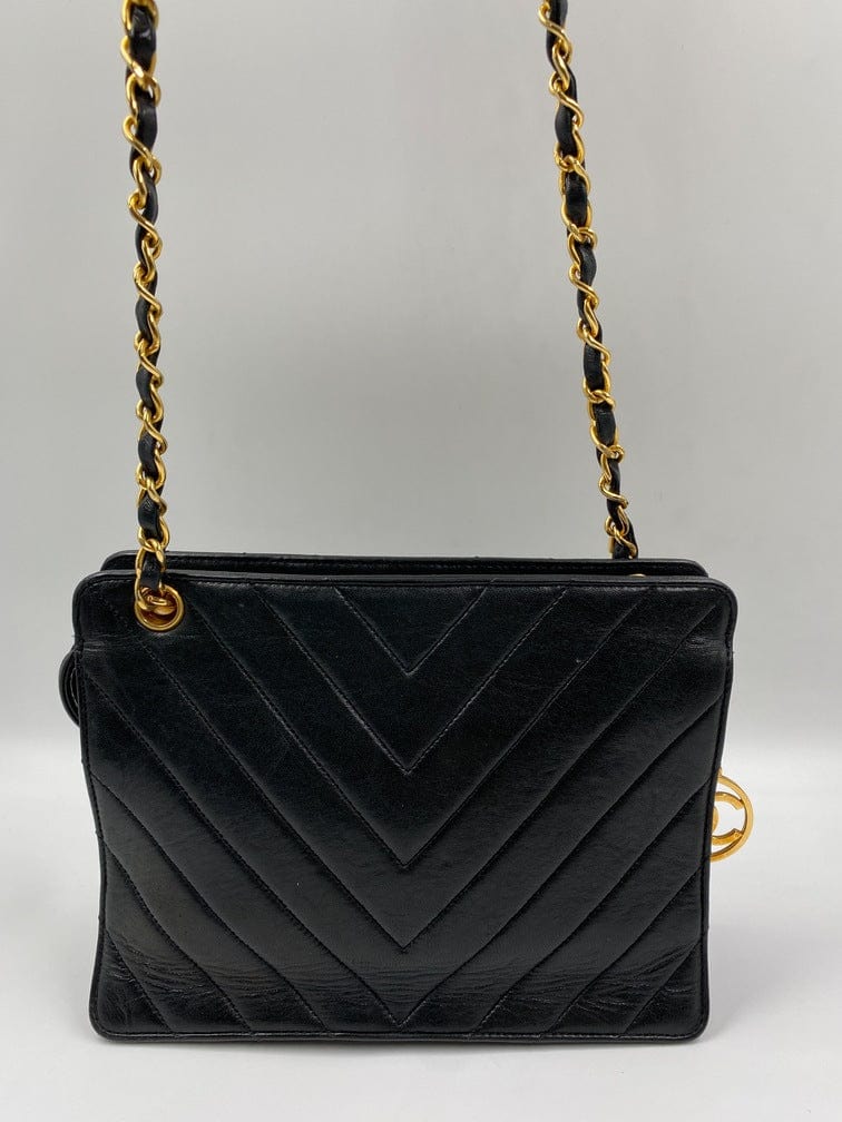 Chanel Vintage Crossbody Bag