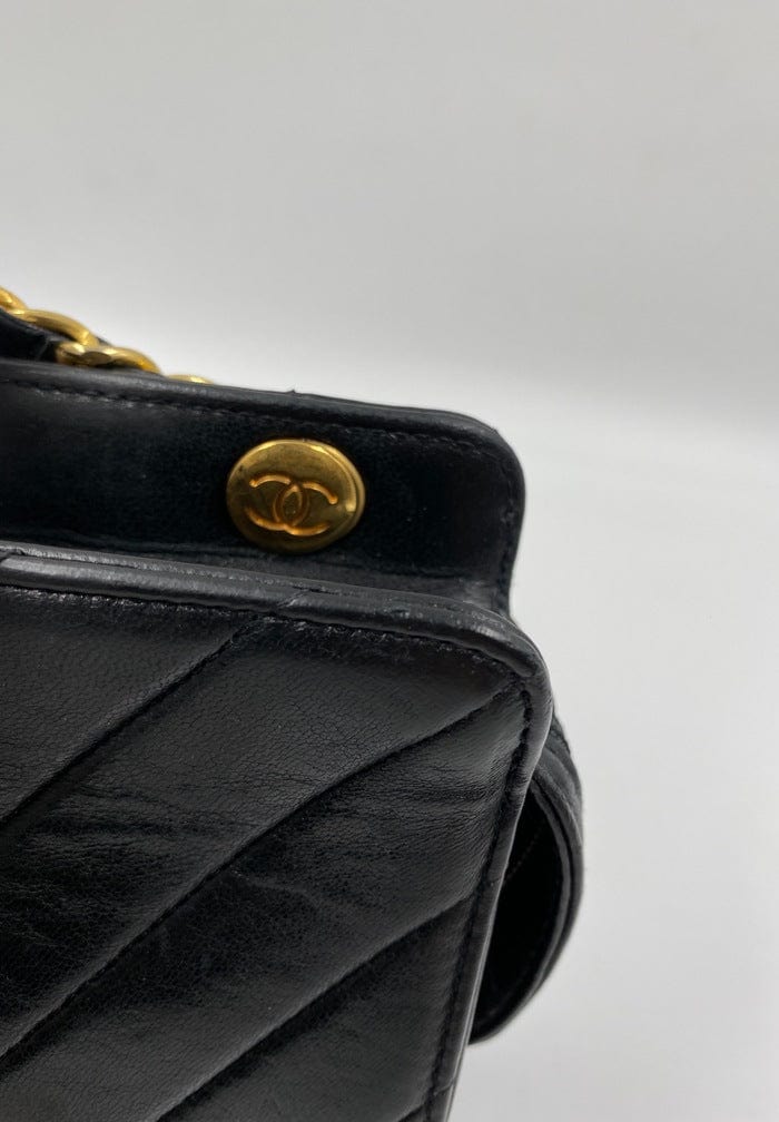 Chanel Vintage Crossbody Bag