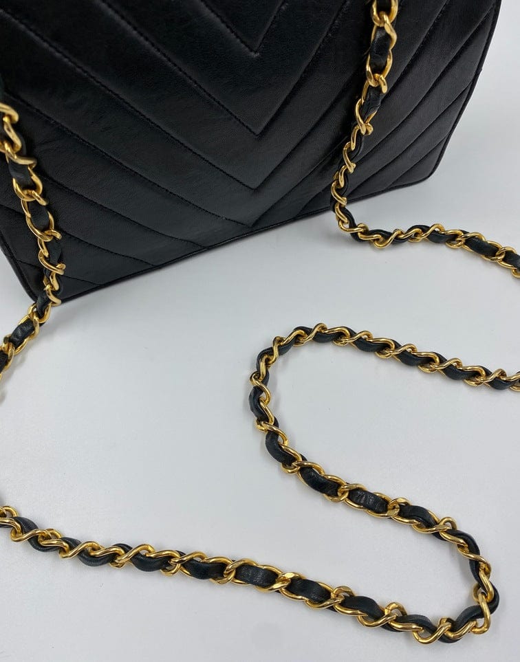 Chanel Vintage Crossbody Bag