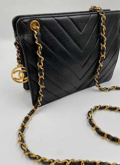 Chanel Vintage Crossbody Bag