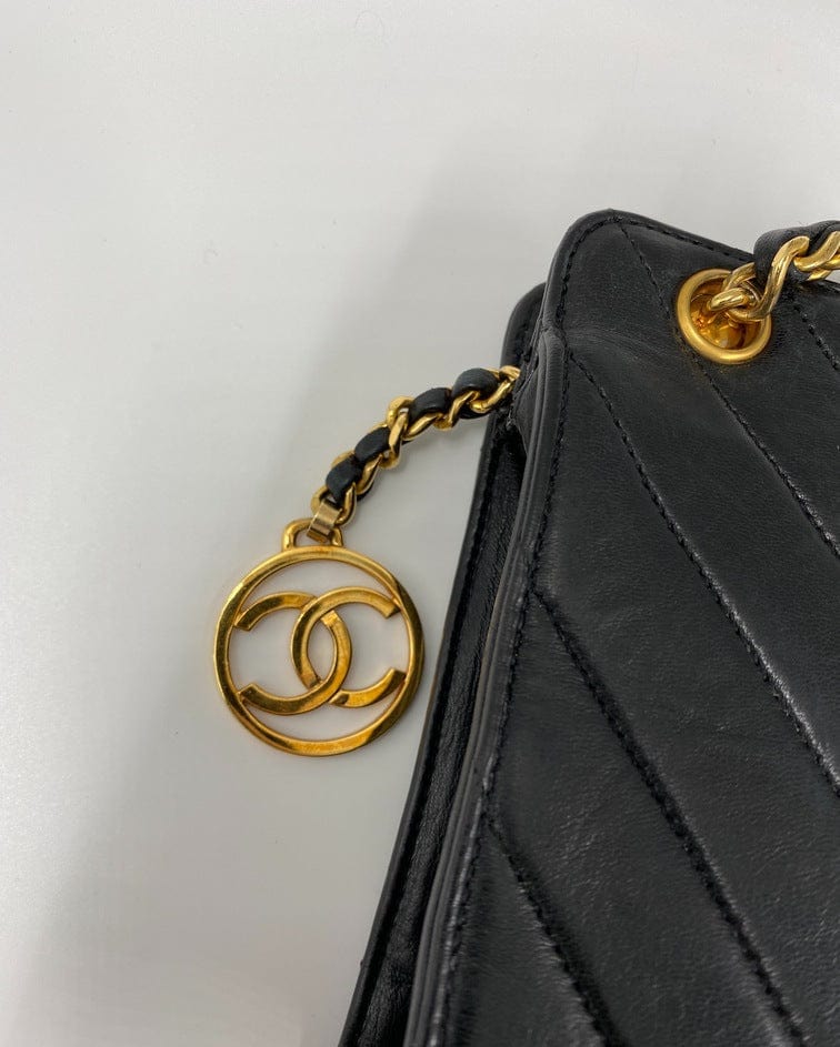 Chanel Vintage Crossbody Bag