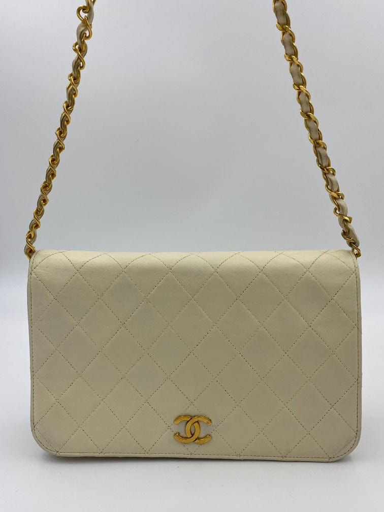 Chanel Vintage Shoulder Flap bag