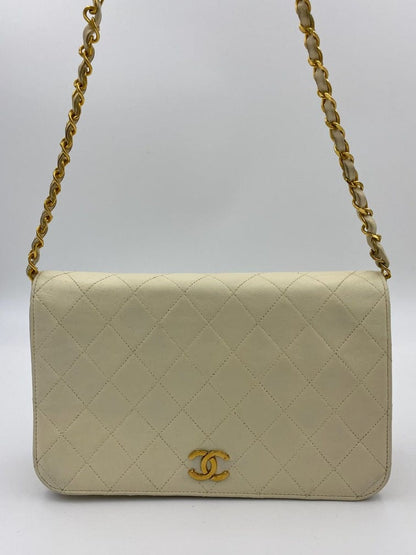 Chanel Vintage Shoulder Flap bag