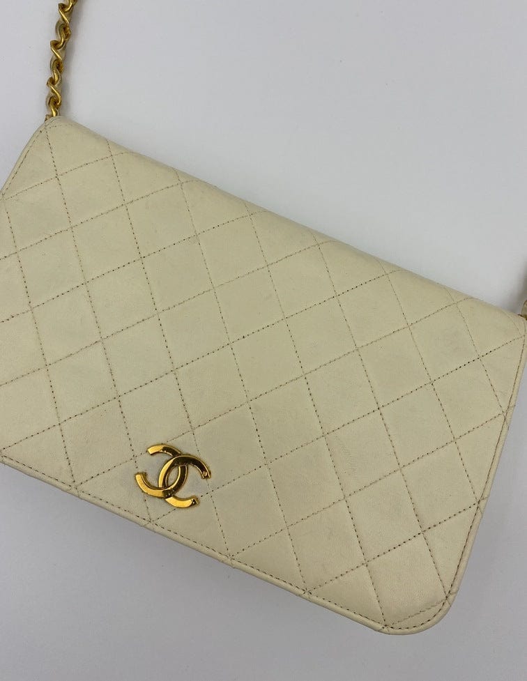 Chanel Vintage Shoulder Flap bag