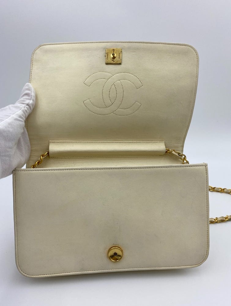 Chanel Vintage Shoulder Flap bag