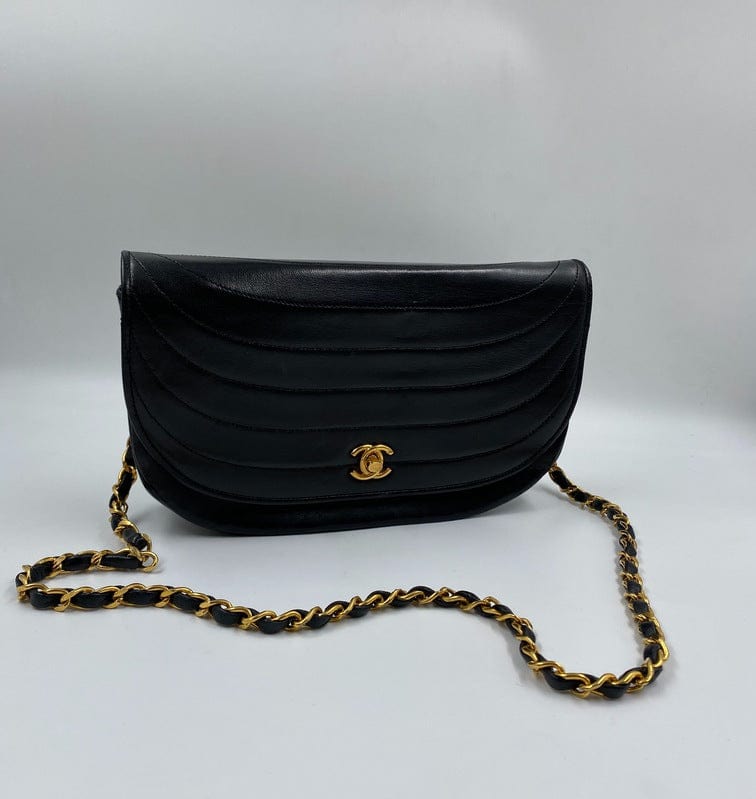 Chanel Vintage Crossbody Flap bag