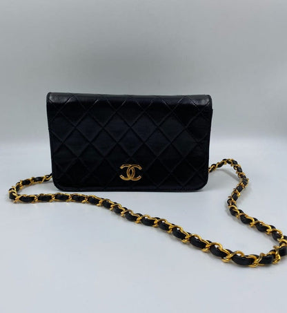 Chanel Vintage Crossbody Flap bag