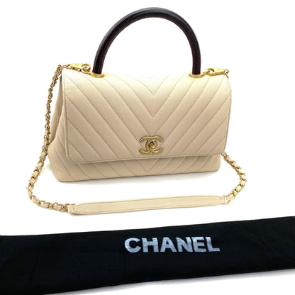 CHANEL Medium Chevron Coco Handle Bag