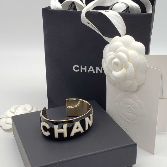 CHANEL BANGLE Brand New