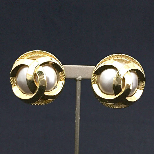 CHANEL CC Logo Gold Tone Pearl Earrings